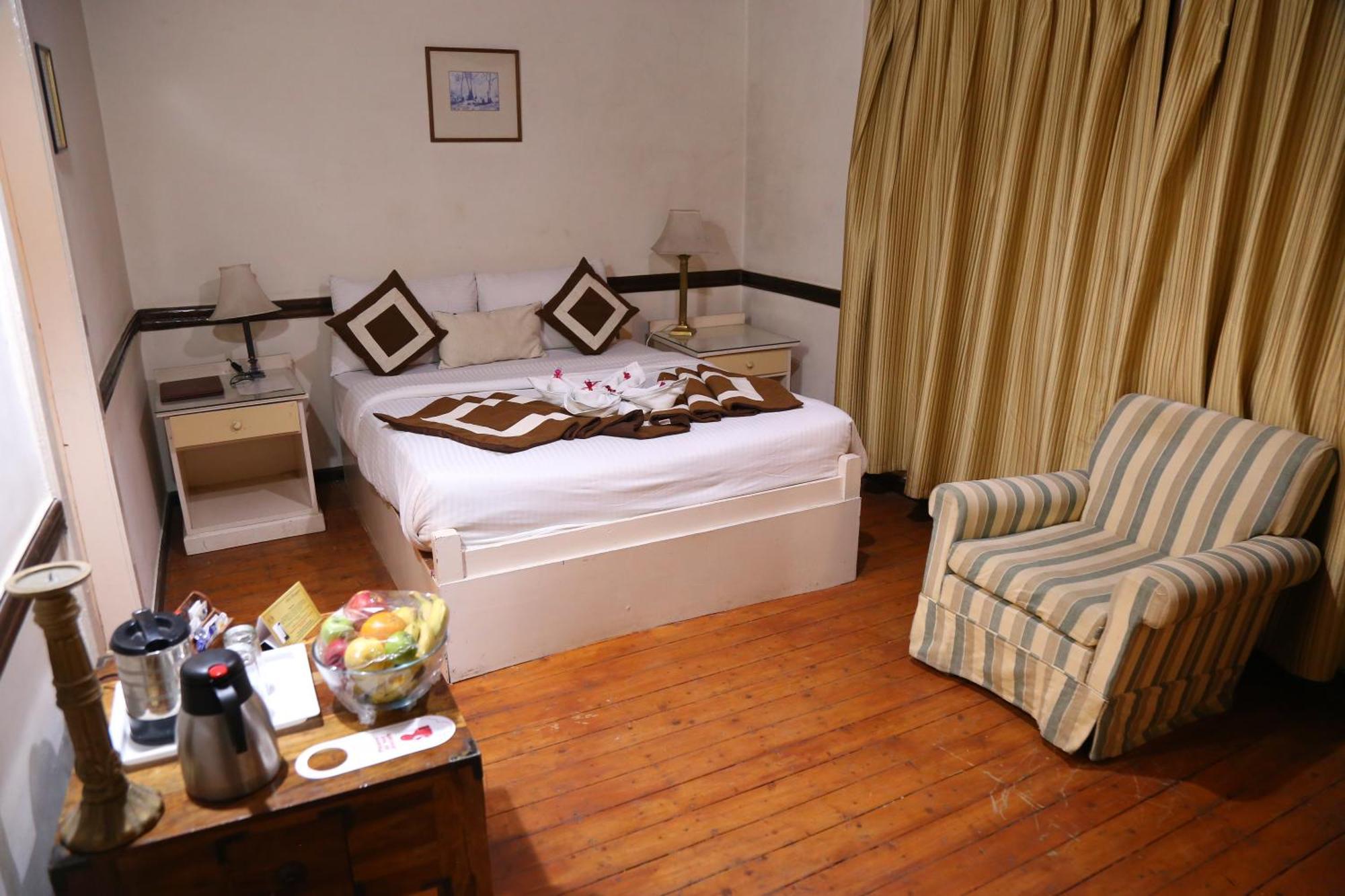 Springfields - A Heritage Palace Since 1902 Shimla Room photo